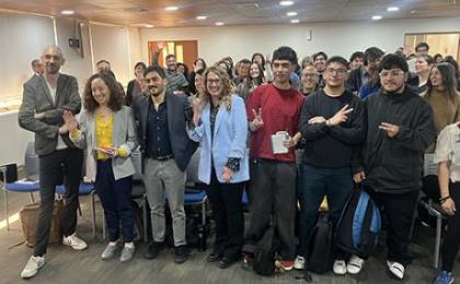 V Jornada de Comunicación Pública abrió diálogos sobre el futuro del periodismo, los medios y las audiencias
